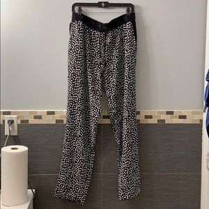 black and white spot pants